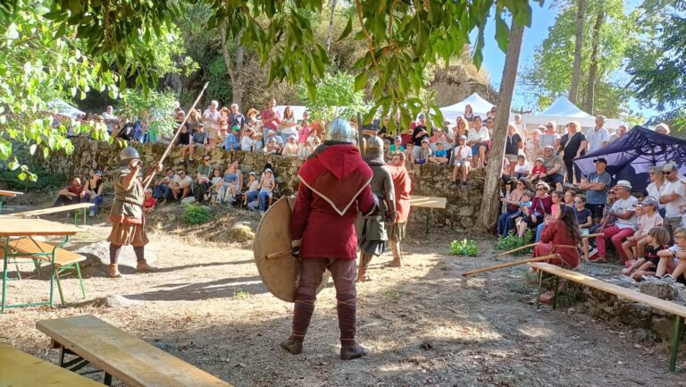 Fête Donzy combat. 1